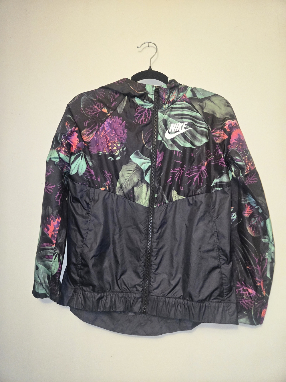 Nike Youth Windbreaker Jacket with Green & Purple Prints